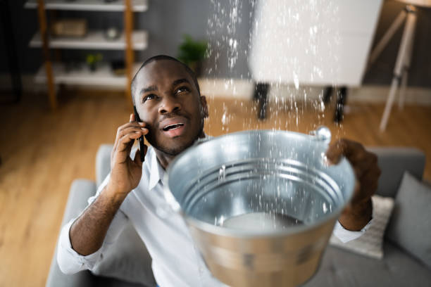 24/7 water damage repair in Henryville, IN